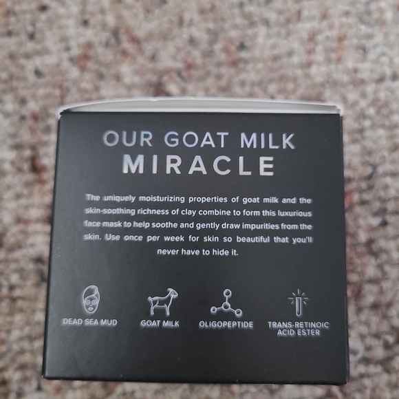 NIB Beekman 1802 Little Black Mask Retired - Picture 5 of 5